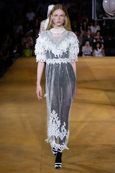 Look 104